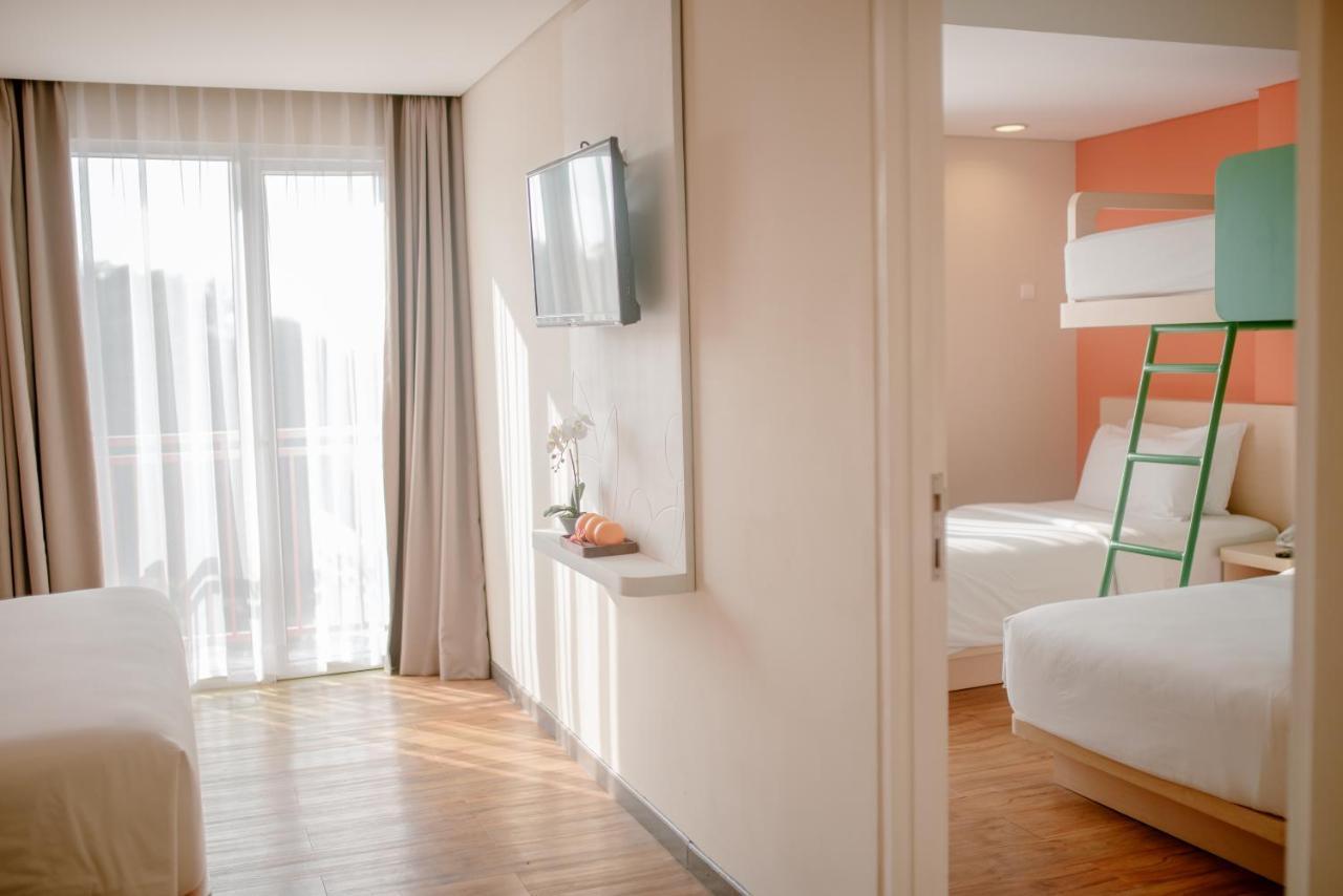 The Bountie Hotel And Convention Centre Sukabumi Esterno foto