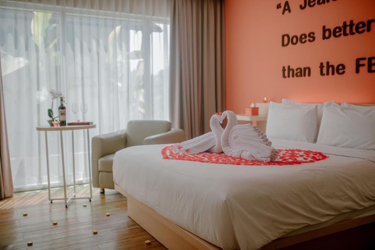 The Bountie Hotel And Convention Centre Sukabumi Esterno foto