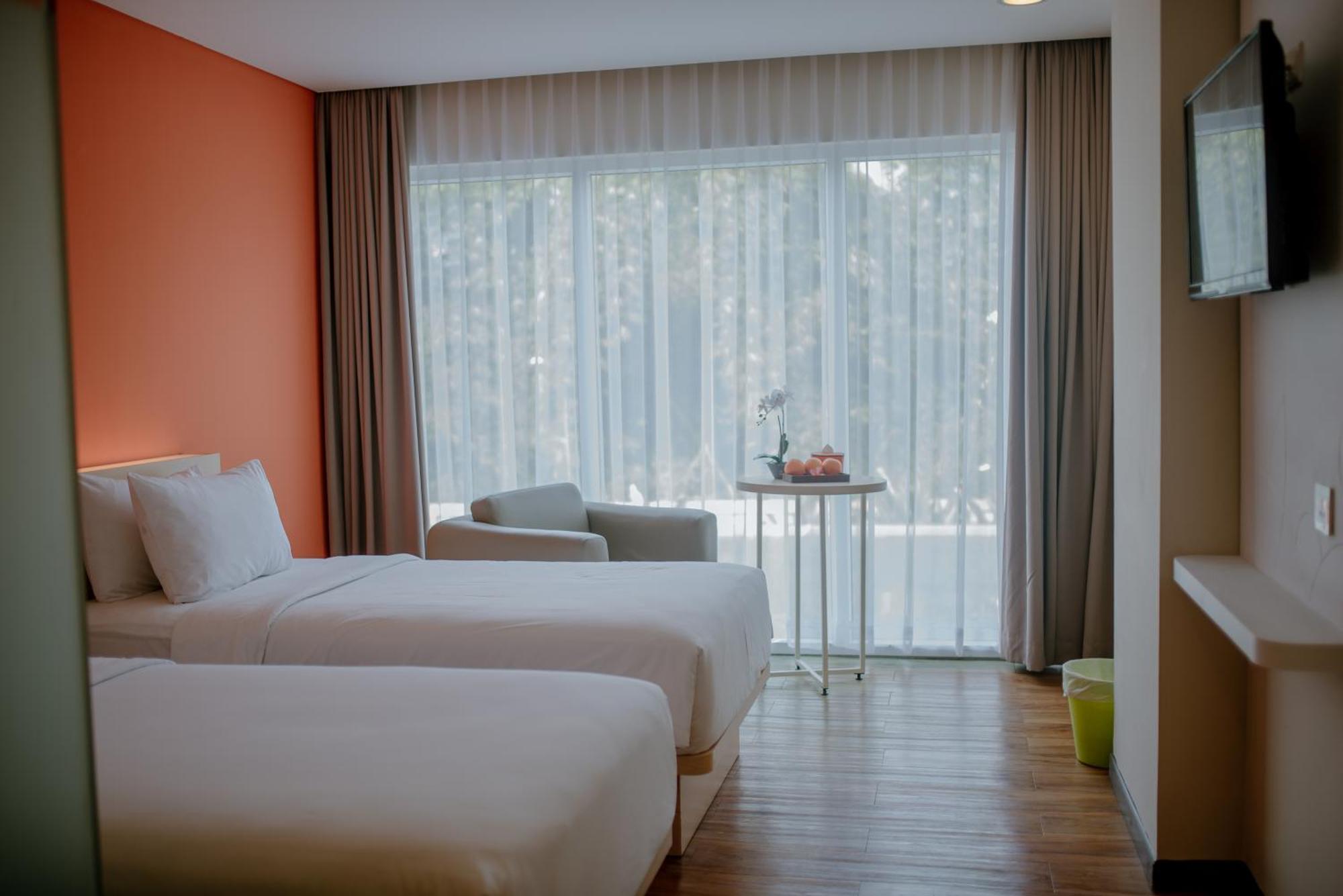 The Bountie Hotel And Convention Centre Sukabumi Esterno foto