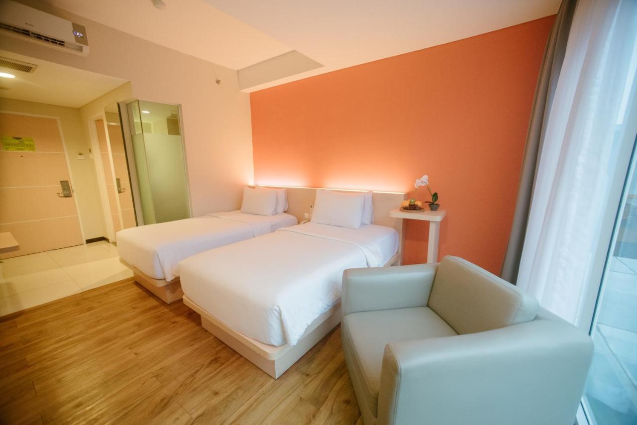 The Bountie Hotel And Convention Centre Sukabumi Esterno foto